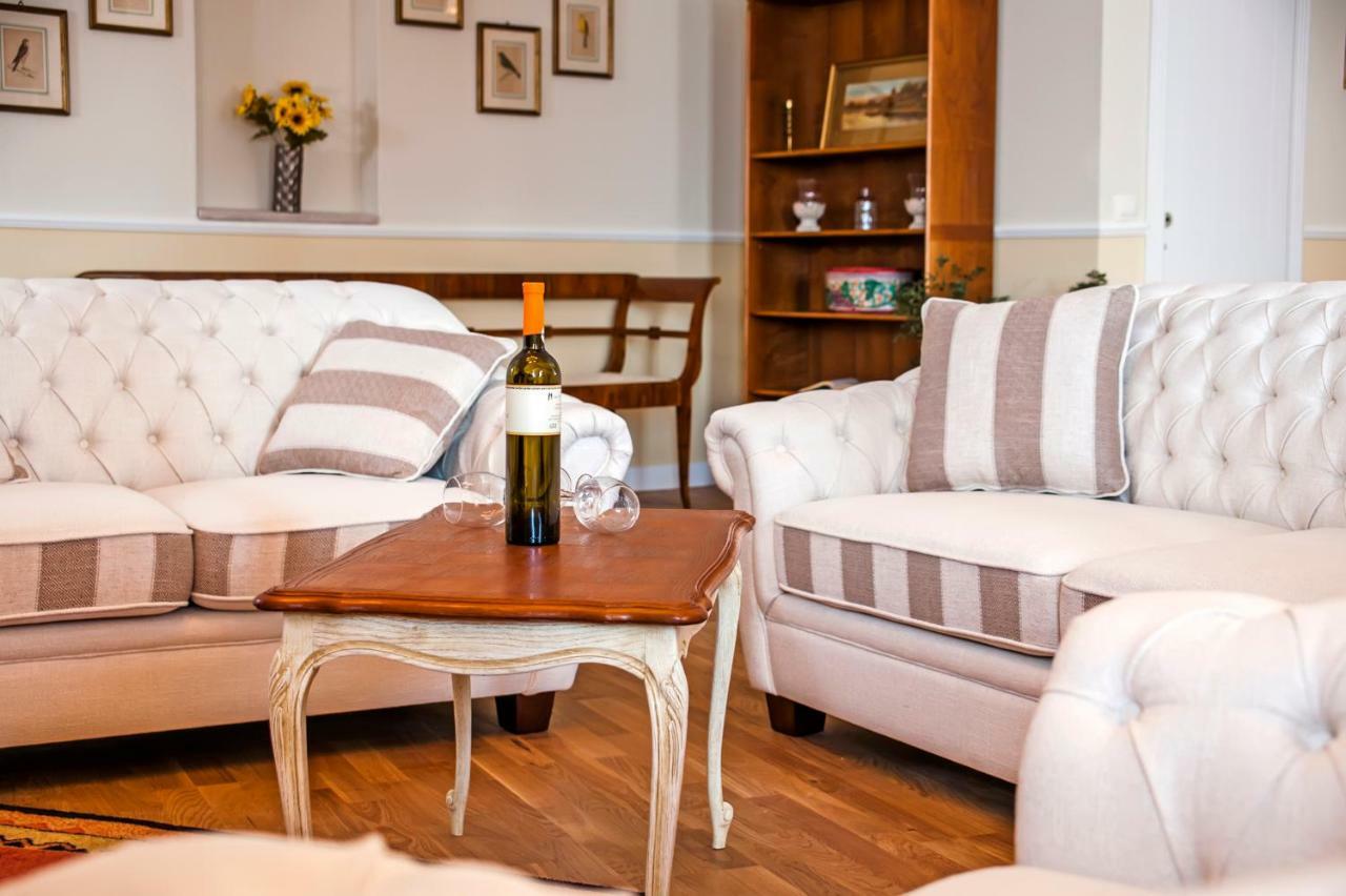Adriatic Royal Sea View Apartment Rovinj Bagian luar foto