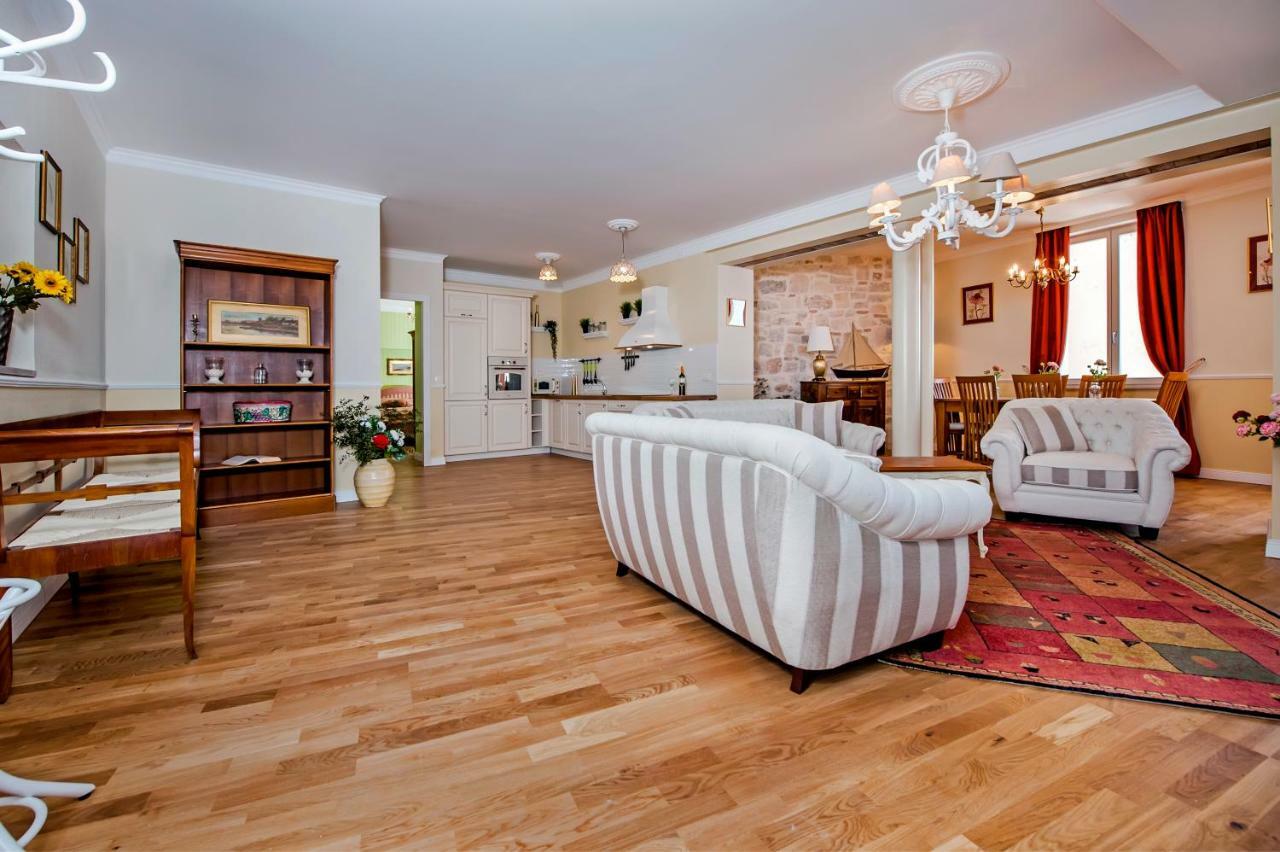 Adriatic Royal Sea View Apartment Rovinj Bagian luar foto