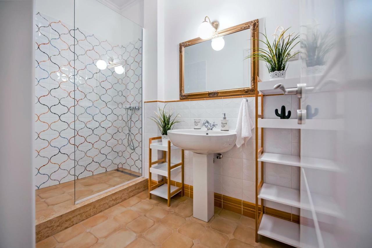 Adriatic Royal Sea View Apartment Rovinj Bagian luar foto