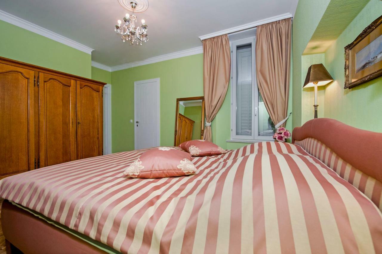 Adriatic Royal Sea View Apartment Rovinj Bagian luar foto