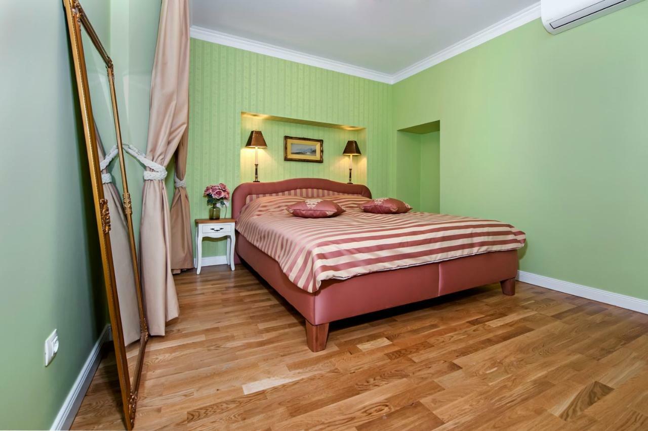 Adriatic Royal Sea View Apartment Rovinj Bagian luar foto